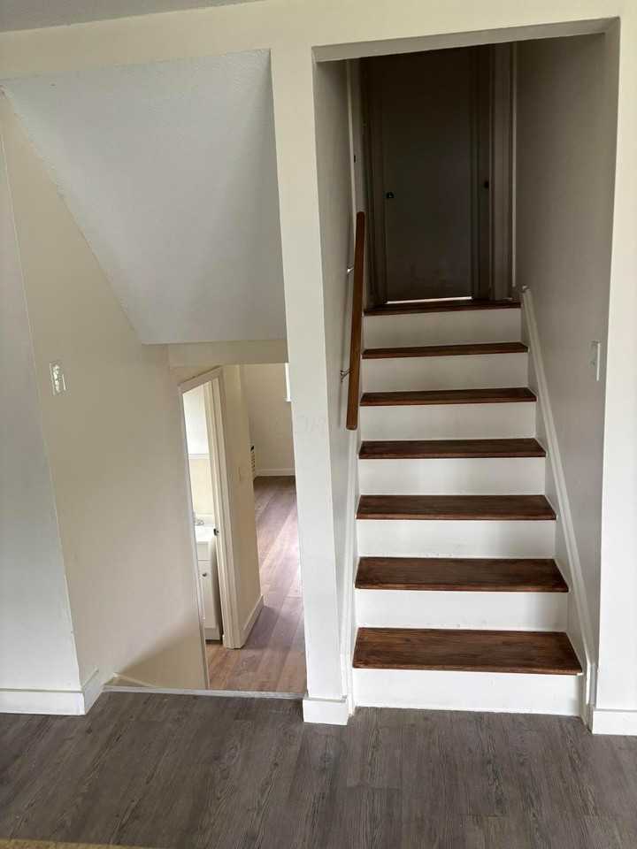 4900 Kresge Dr - Photo 6 of 15