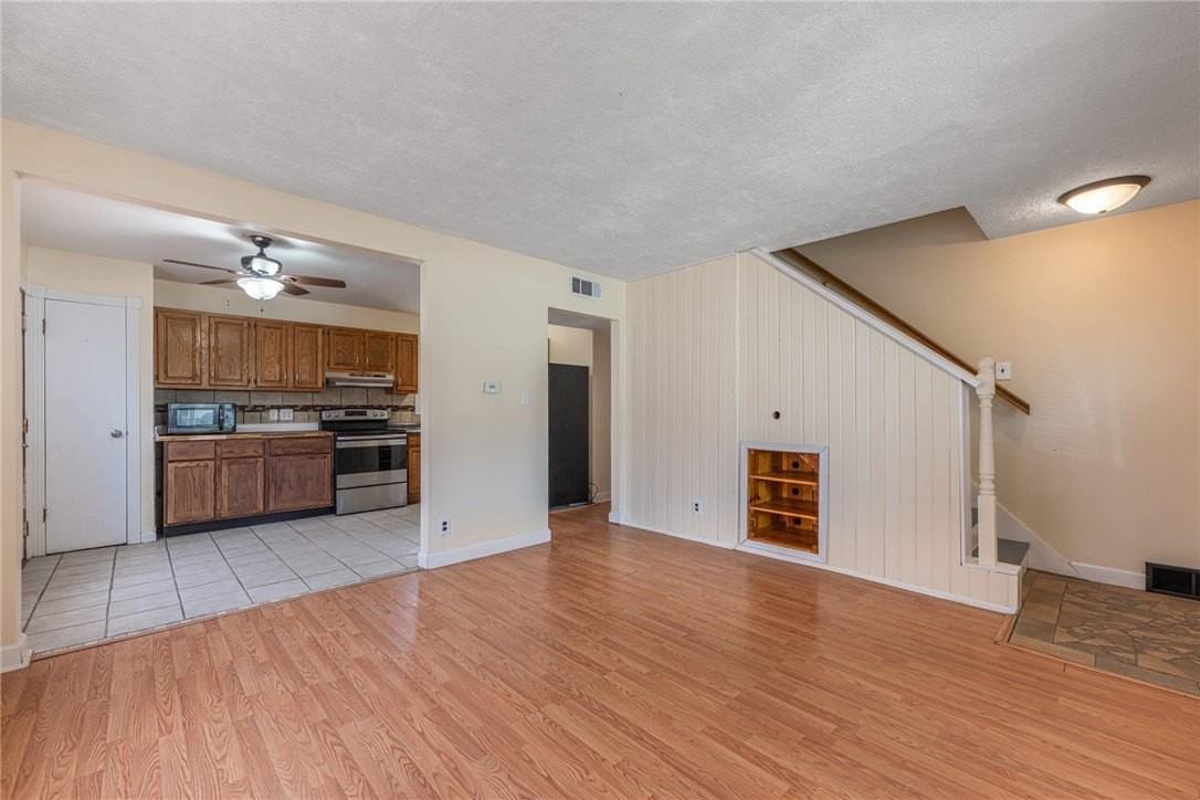 2451 Ned Dr - Photo 6 of 29