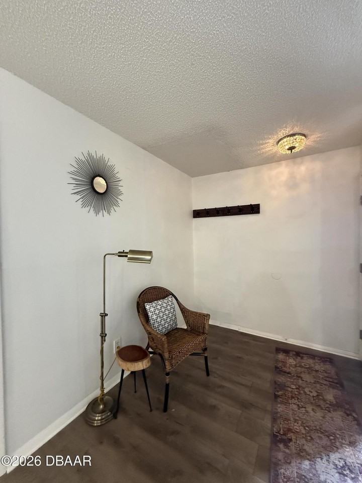 1600 Big Tree Rd #G8 - Photo 4 of 18