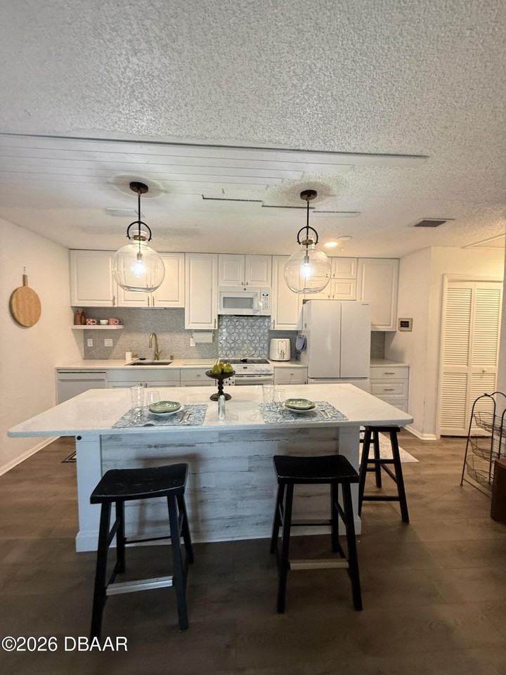 1600 Big Tree Rd #G8 - Photo 6 of 18