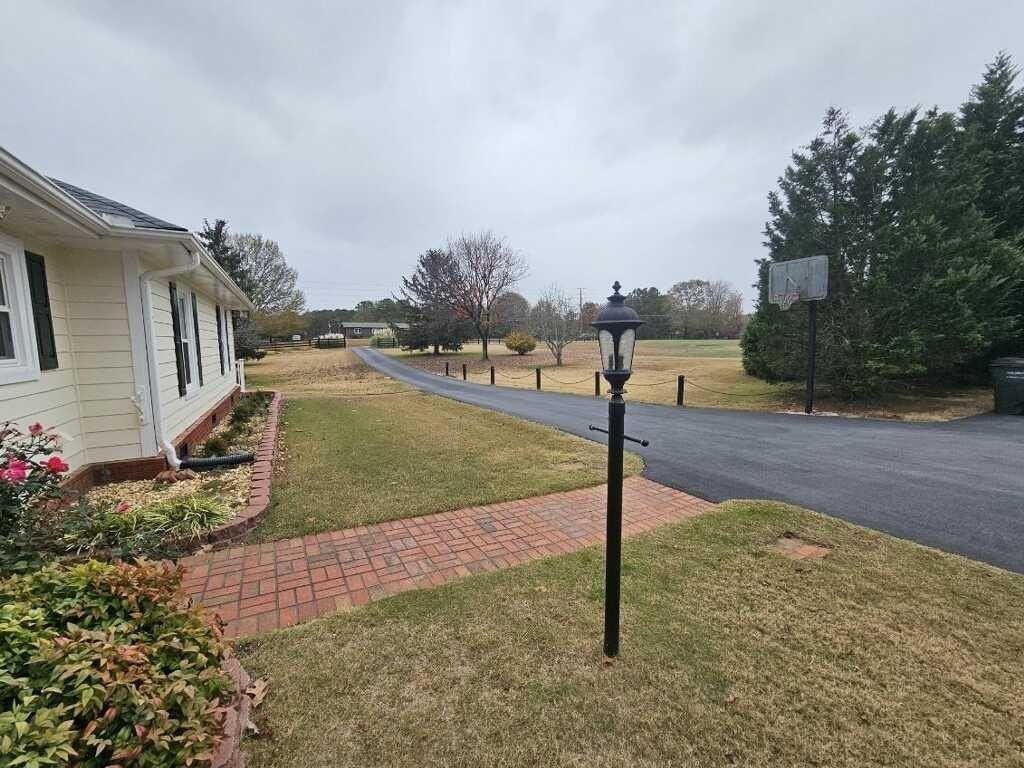 1505 Old Loganville Rd - Photo 3 of 46