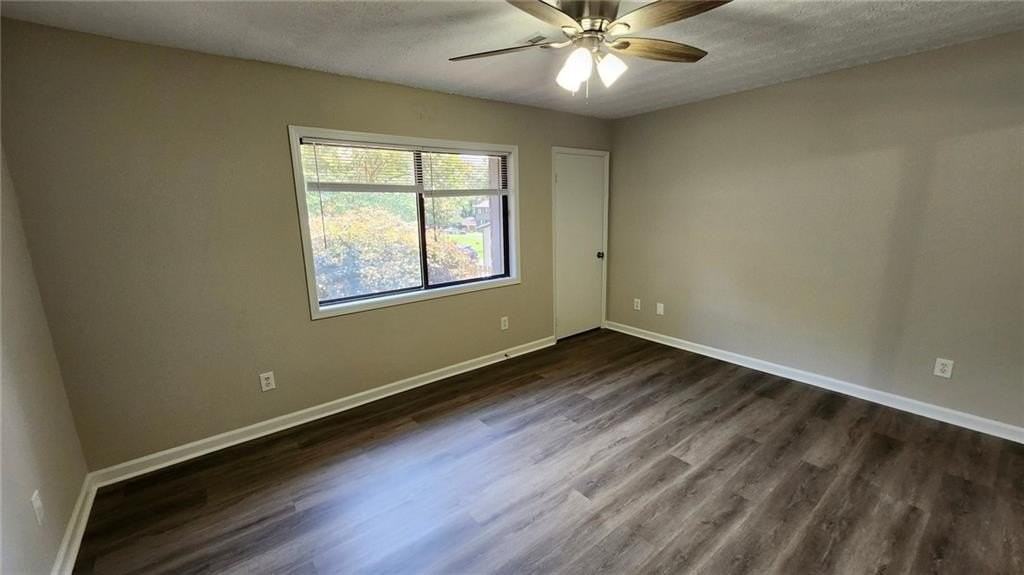 1693 Briarbend Ct - Photo 7 of 17