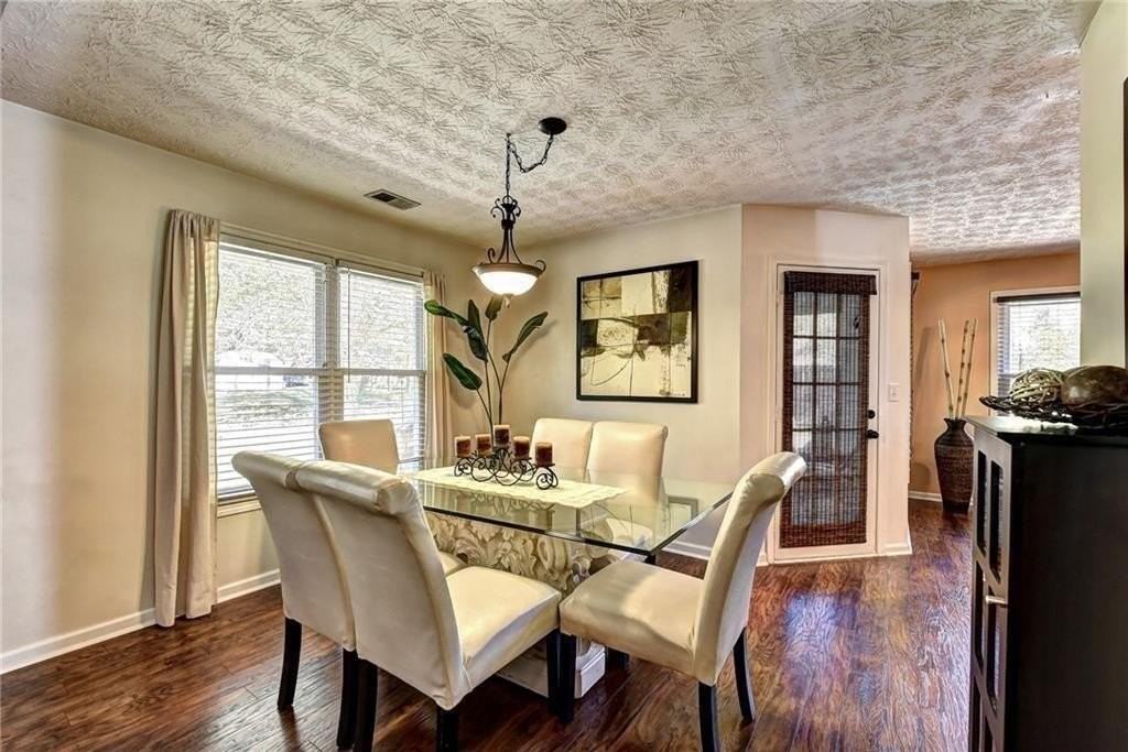 3940 Piper Glen Dr - Photo 5 of 48