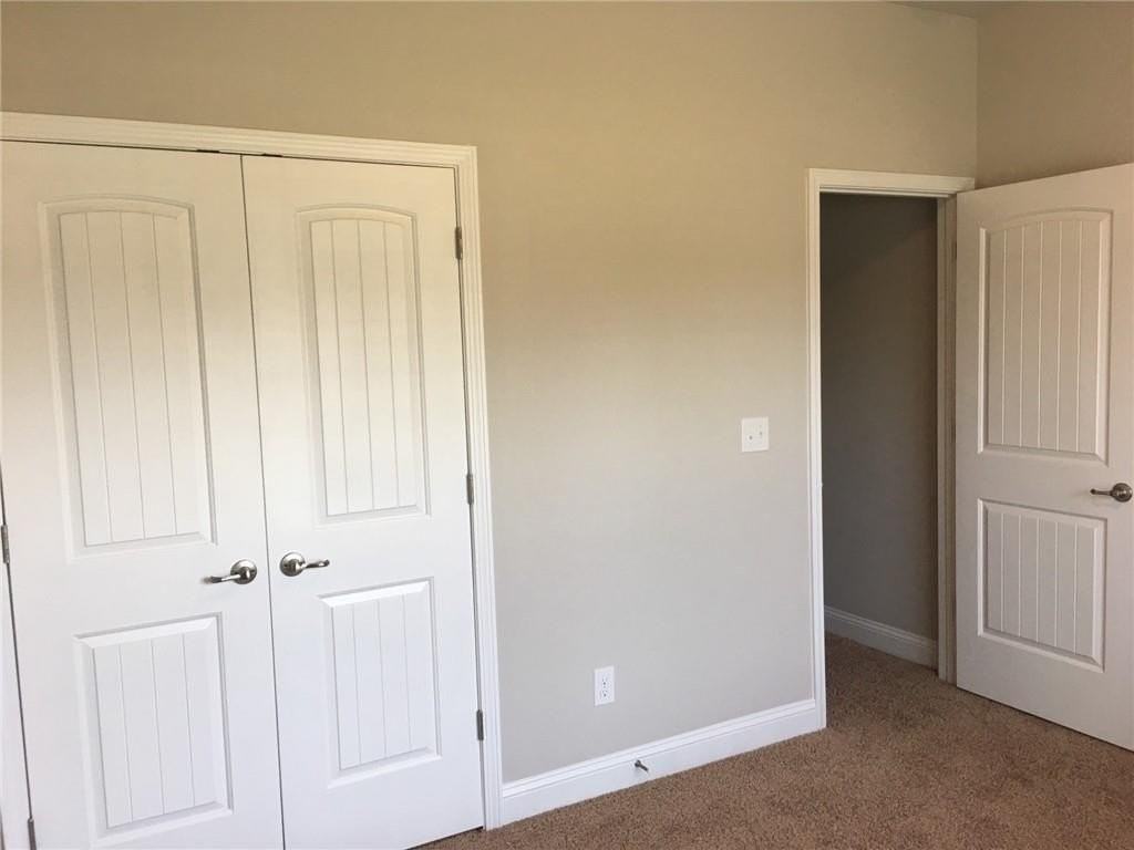 396 Angela Ln - Photo 6 of 10