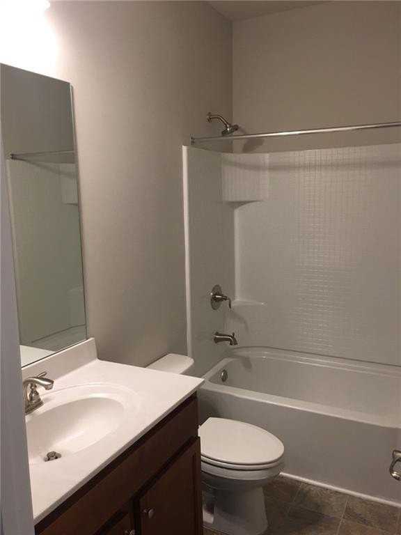 396 Angela Ln - Photo 7 of 10