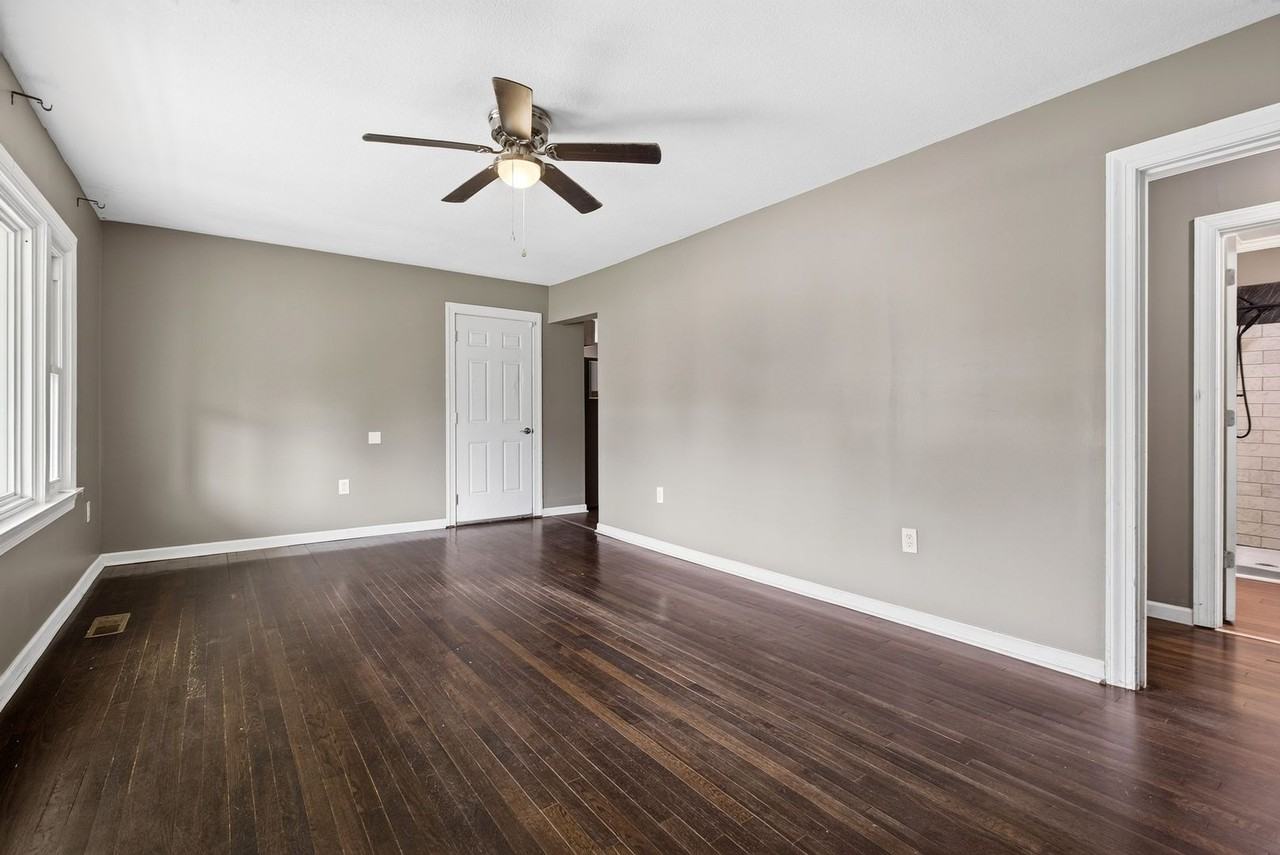 5475 Harpo St Nw - Photo 6 of 14