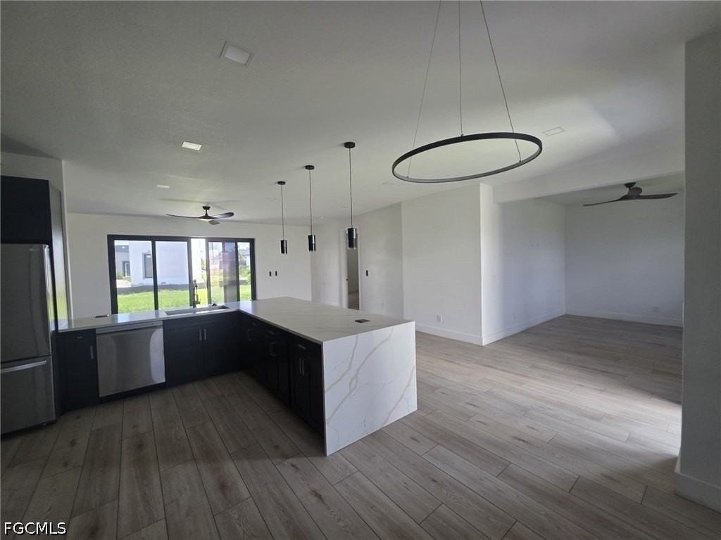 1220 Chiquita Blvd N - Photo 4 of 18
