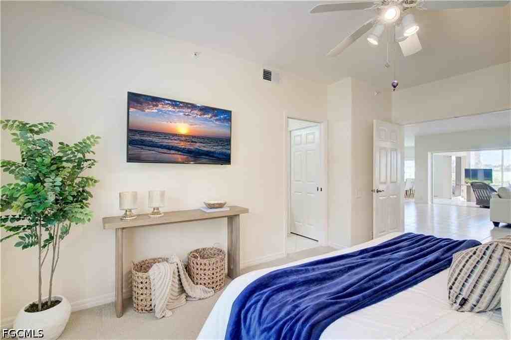 28044 Cavendish Ct - Photo 5 of 31