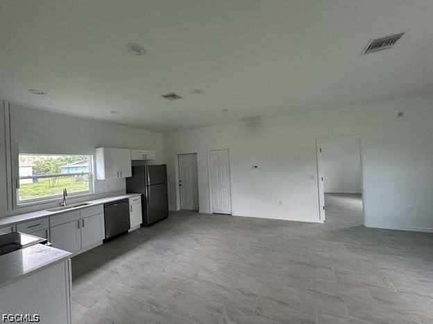 1701 Ne 44th Ter - Photo 5 of 21