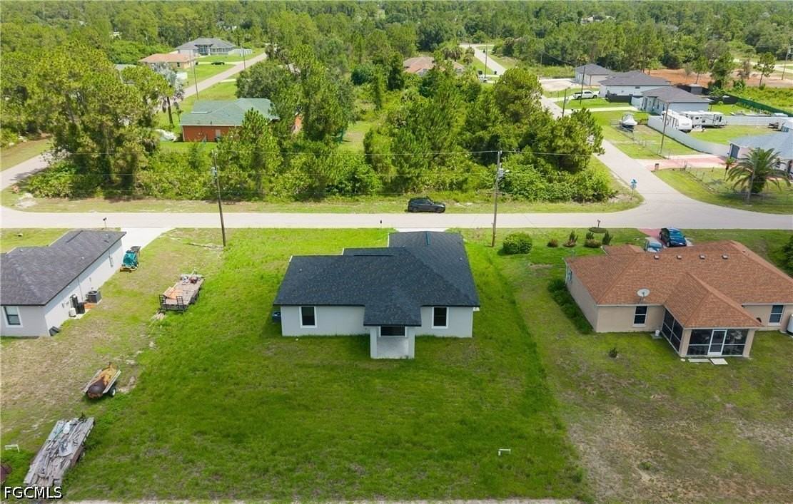 1148 Craft St E - Photo 5 of 21