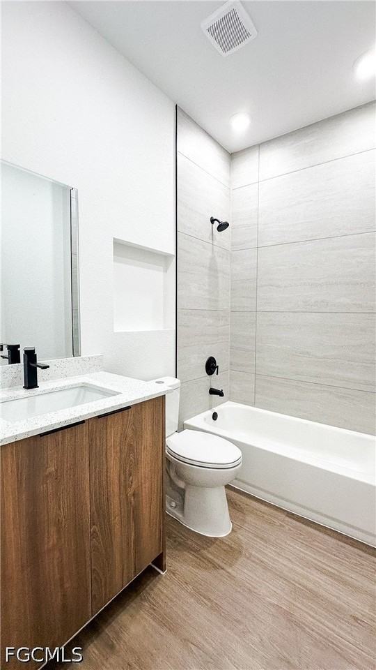 1148 Craft St E - Photo 7 of 21