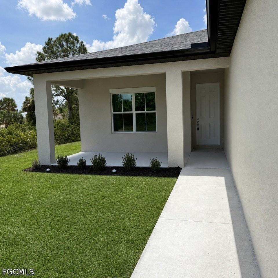 3607 62nd St W - Photo 3 of 31