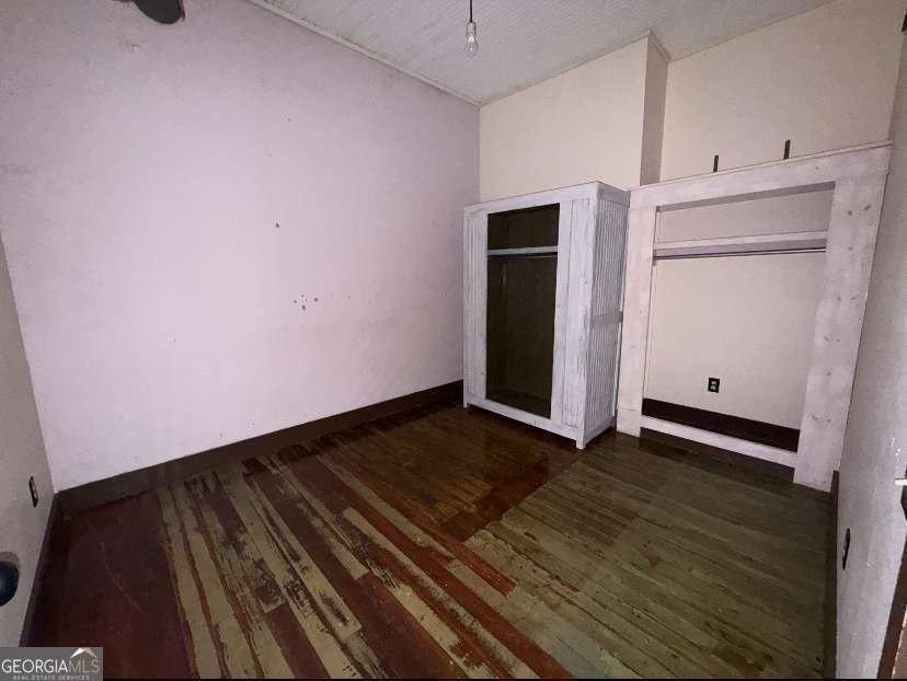 359 Railroad St #F - Photo 5 of 7