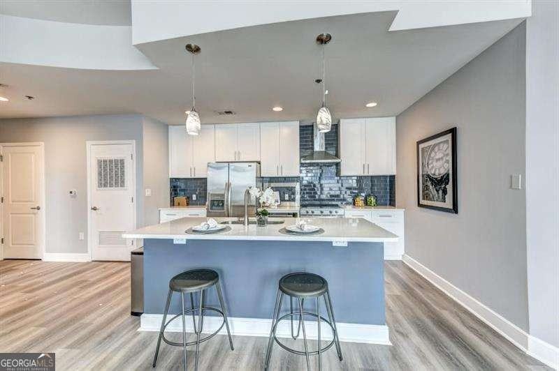 950 W Peachtree St Nw #1504 - Photo 2 of 27