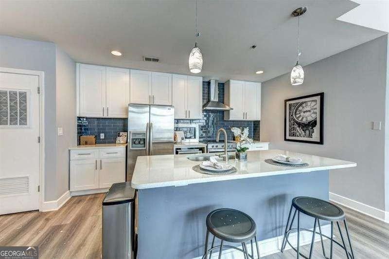 950 W Peachtree St Nw #1504 - Photo 4 of 27