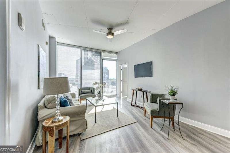 950 W Peachtree St Nw #1504 - Photo 7 of 27