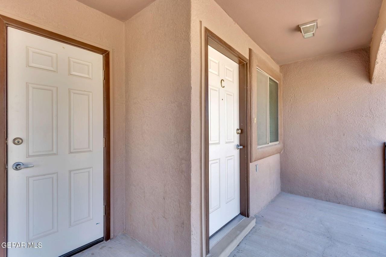 14302 Gil Reyes Dr #C - Photo 2 of 25