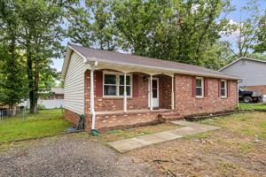 featured image of 303 Azalia Dr