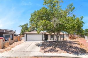 featured image of 4268 Hampshire Cir
