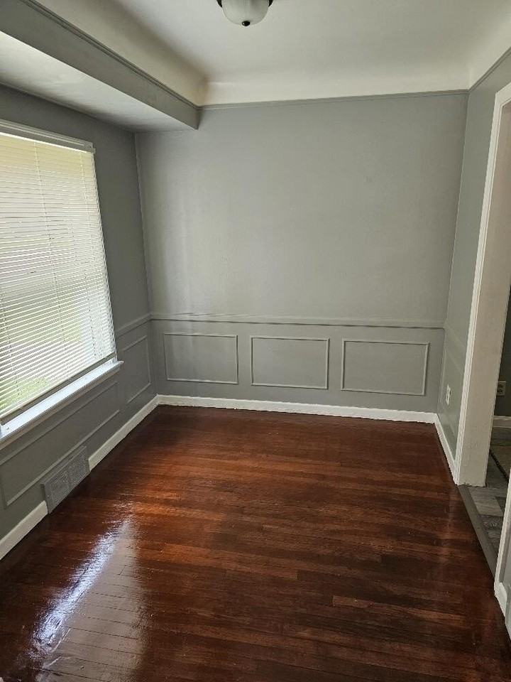 6156 Lodewyck St - Photo 4 of 10