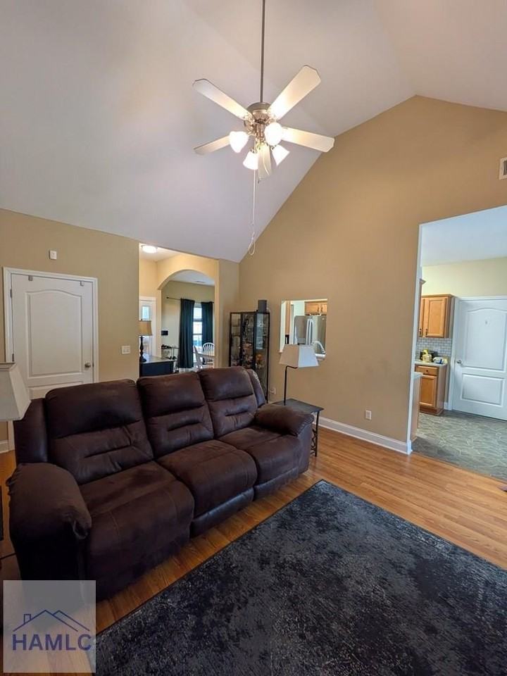 1228 Peacock Trl - Photo 5 of 14