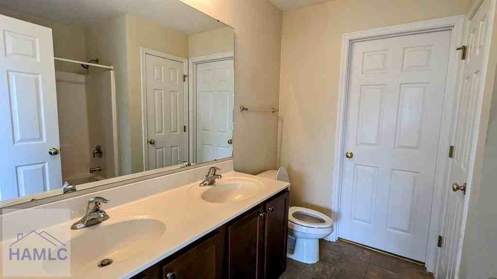 409 Valdez Ct - Photo 2 of 12