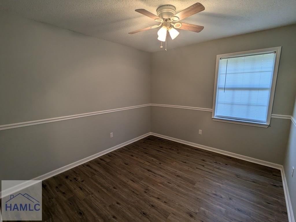 177 Sheila Dr - Photo 5 of 9