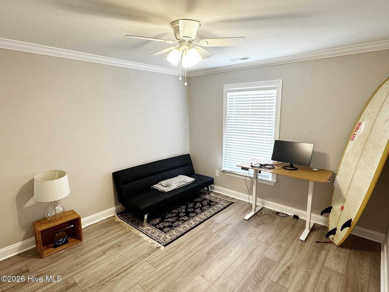 809 N 7th St - Photo 3 of 11