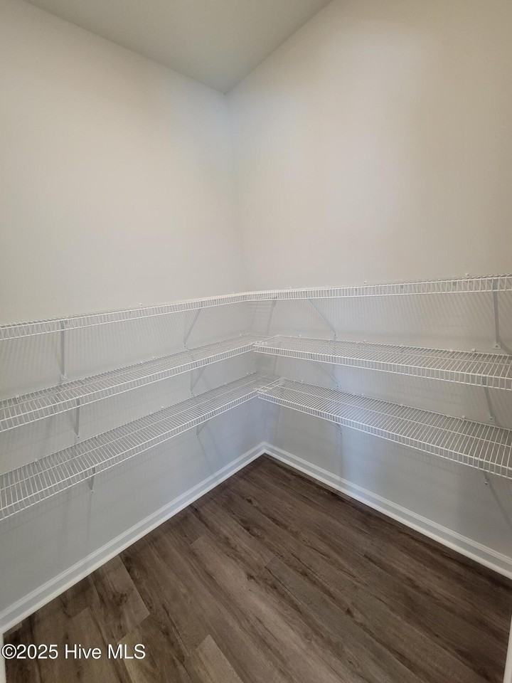 918 Needlerush Rd - Photo 7 of 21