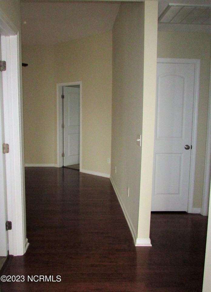 4409 Southern Pine Dr Se - Photo 3 of 35