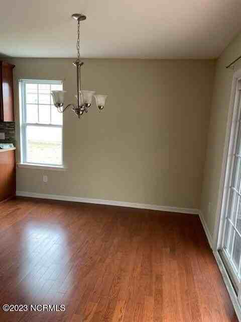 4409 Southern Pine Dr Se - Photo 6 of 35
