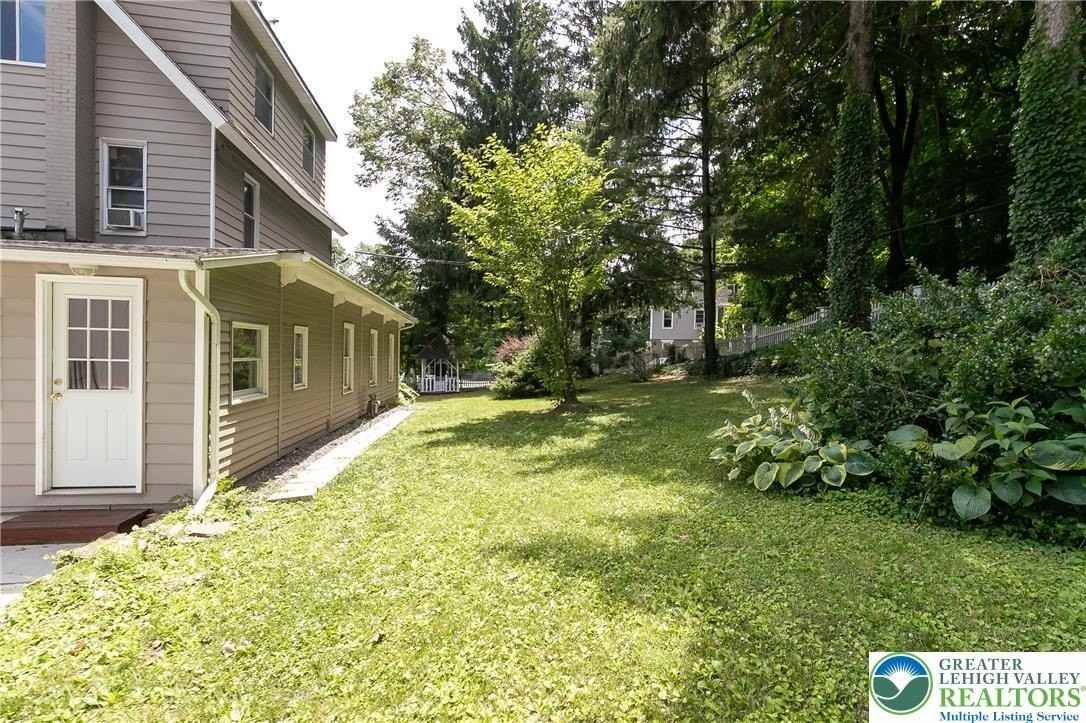 608 N Delaware Dr - Photo 5 of 38