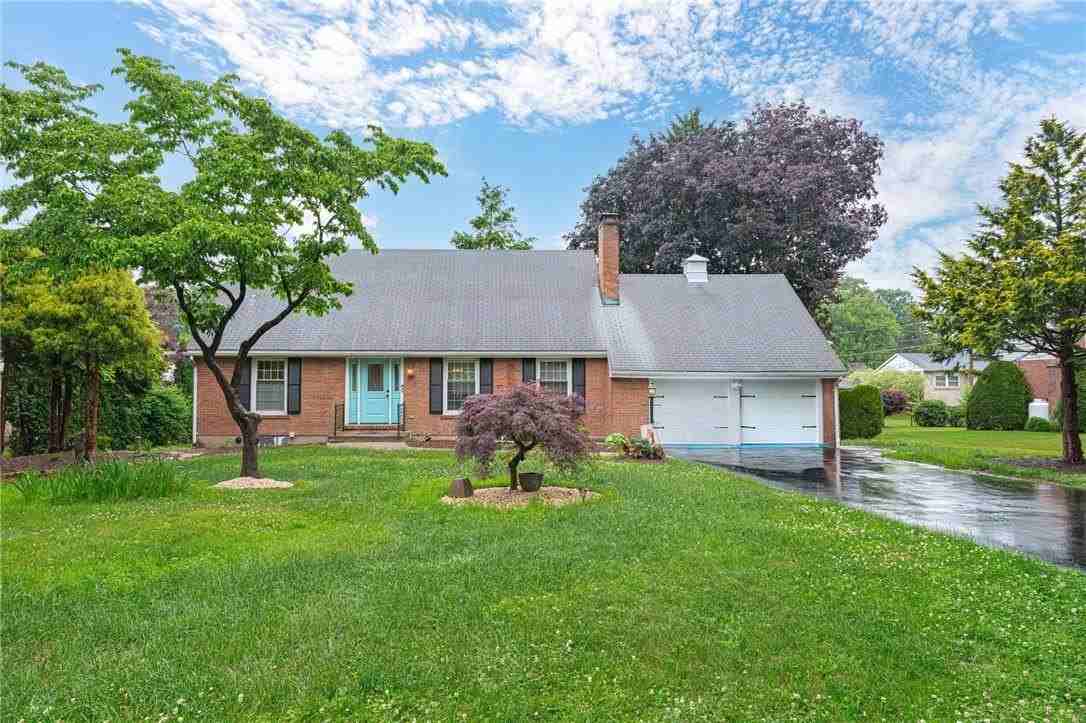 285 Bridle Path Rd