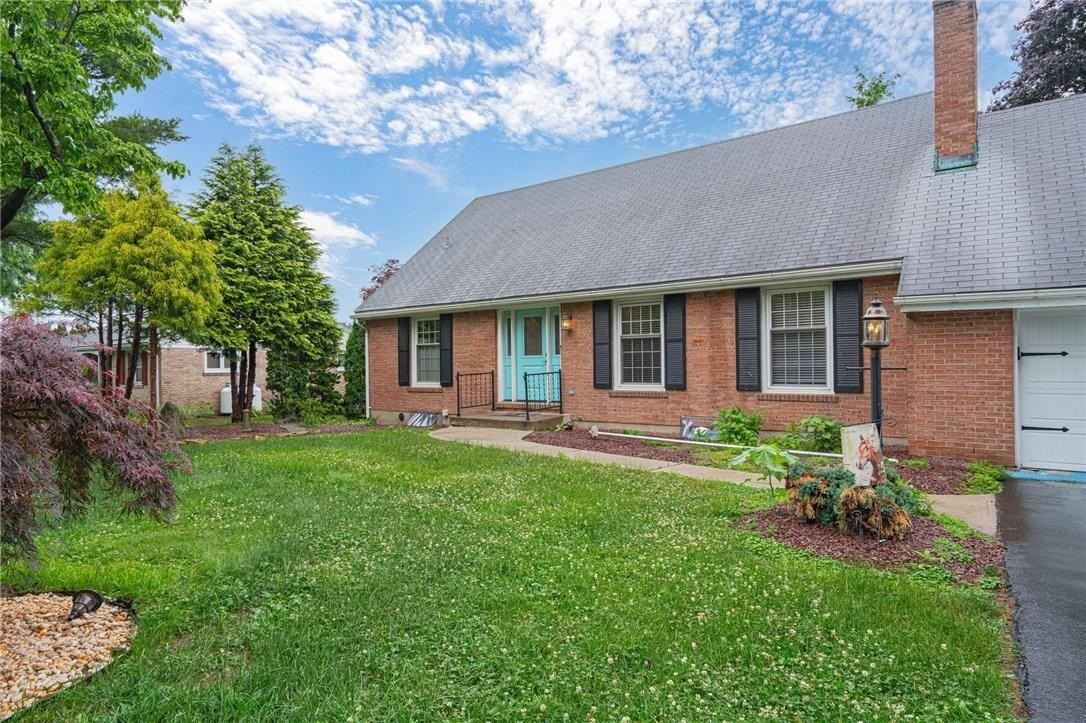 285 Bridle Path Rd - Photo 3 of 50