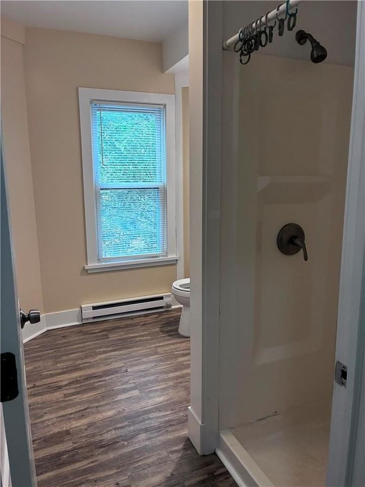 1311 Northampton St #2F - Photo 5 of 7