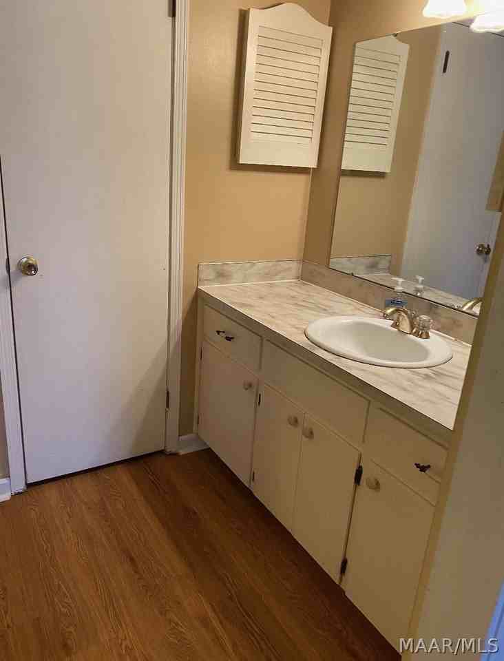 5837 Red Barn Rd - Photo 7 of 8