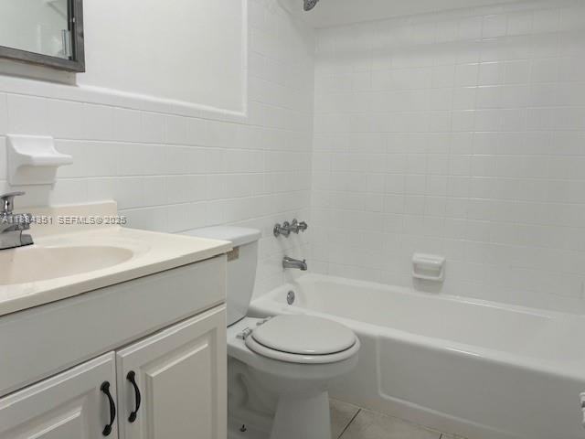 5610 Ne 18th Ave - Photo 6 of 8