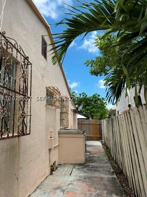 90 Flagami Blvd #2 - Photo 2 of 12