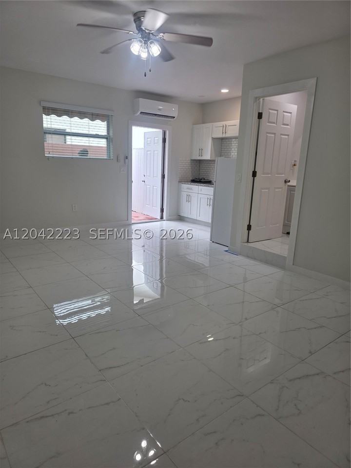 1281 Redbird Ave - Photo 6 of 13
