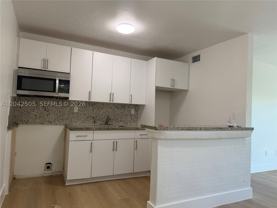 1021 Nw 5th St #6 - Photo 1 of 1