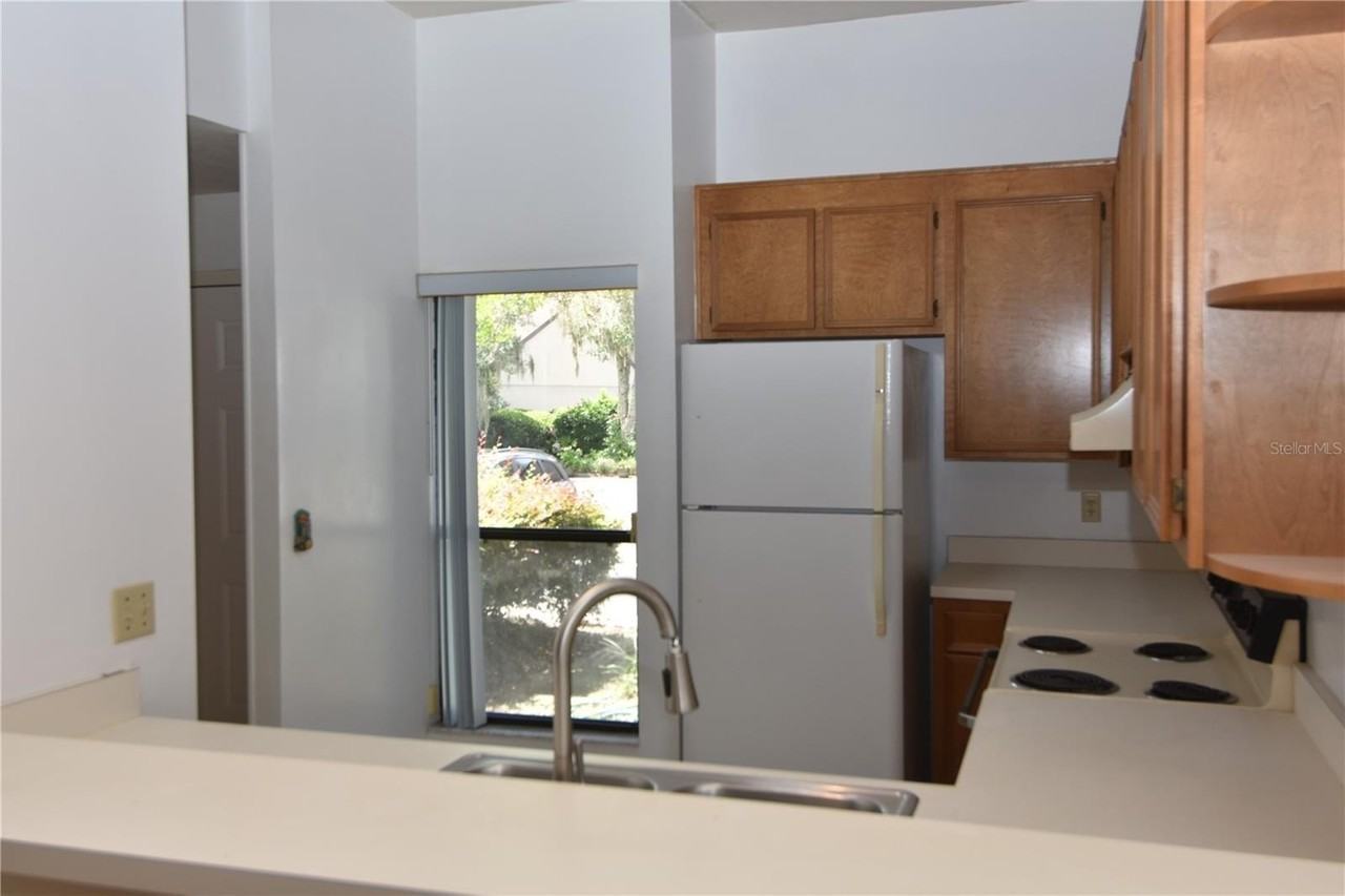 3750 Nw 53rd Rd - Photo 7 of 27