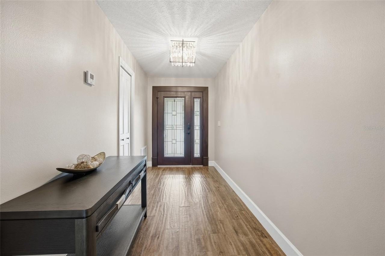 8080 Nw 47th St - Photo 2 of 29