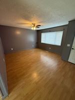 featured image of 1404 Larsen Ln