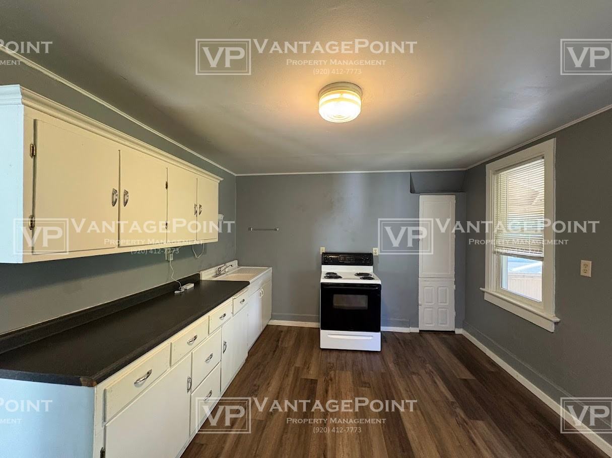 1270 Crooks St #1270 - Photo 3 of 13
