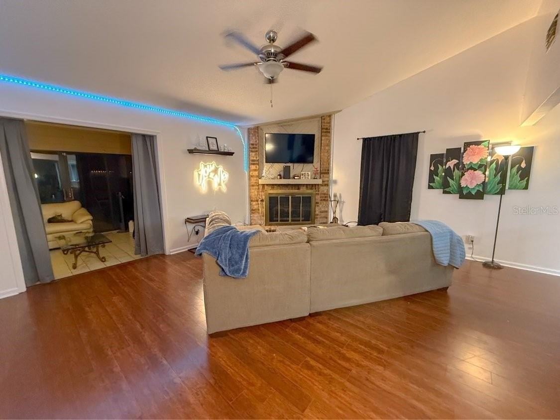 35058 Whispering Oaks Blvd - Photo 6 of 15