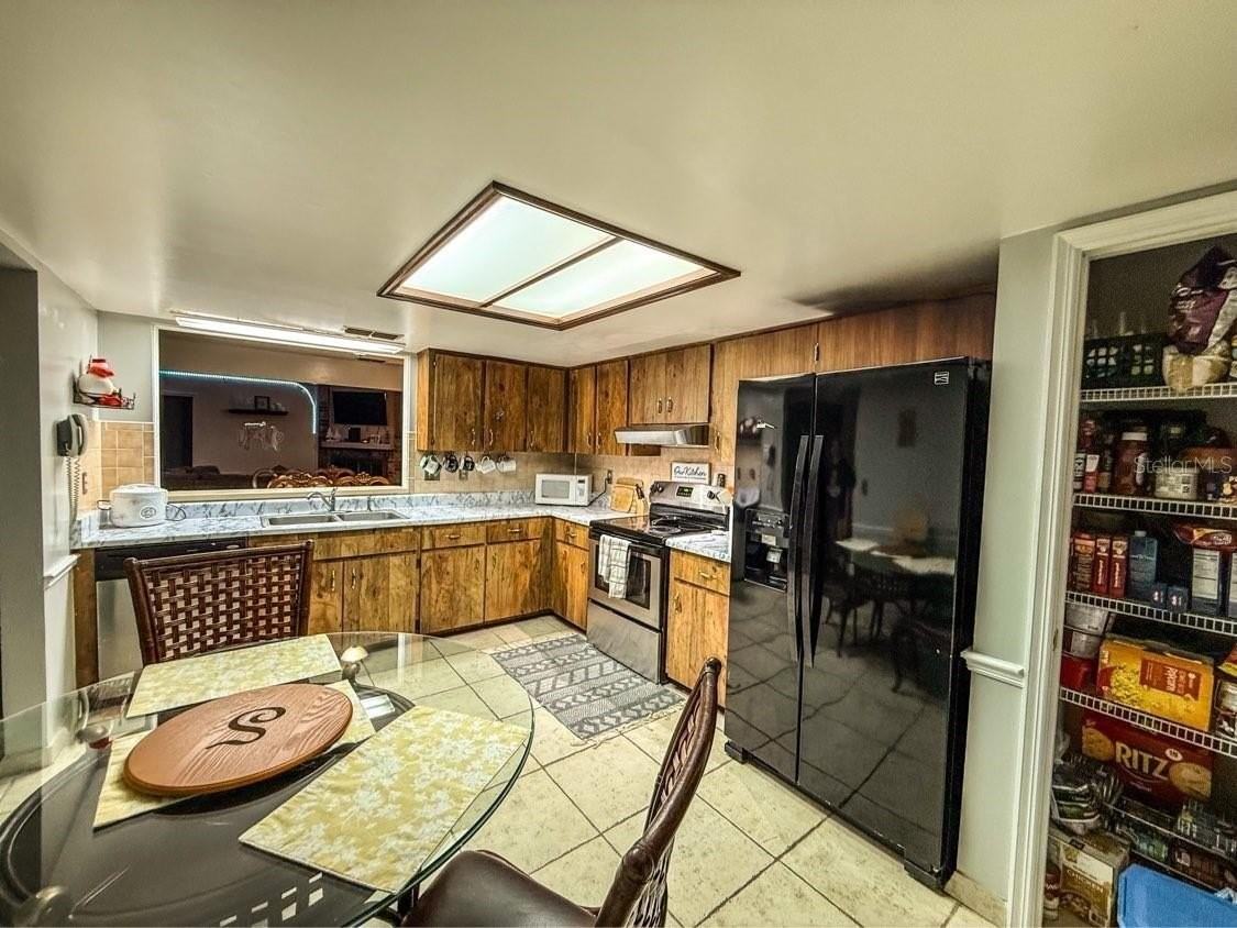 35058 Whispering Oaks Blvd - Photo 7 of 15