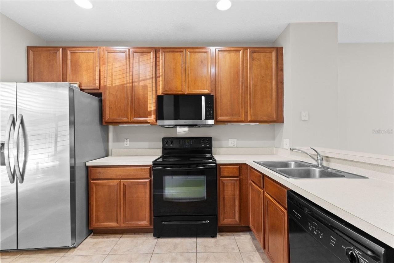 20414 Berrywood Ln - Photo 5 of 43