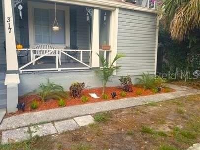 317 E Tarpon Ave #2 - Photo 3 of 15