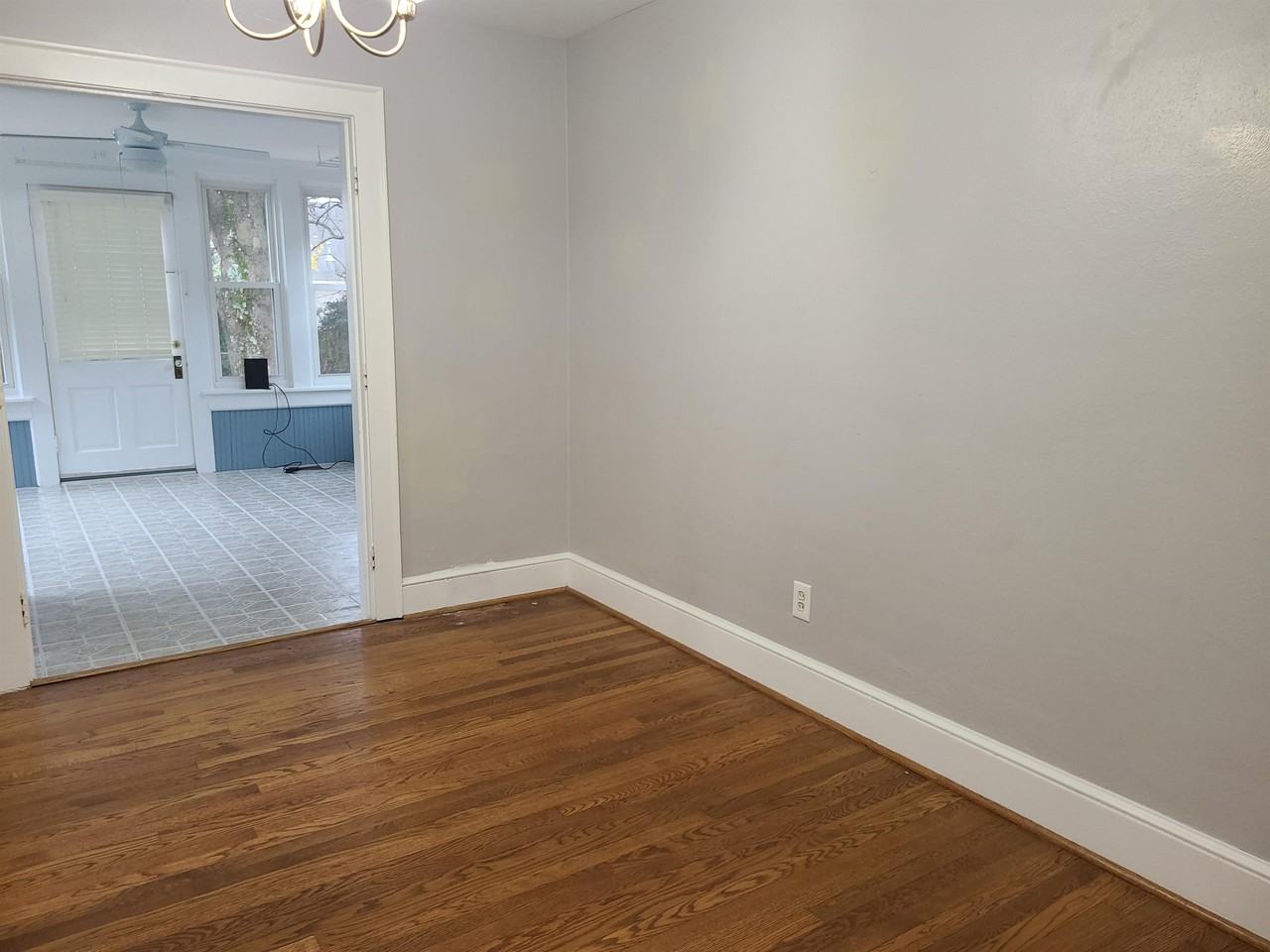 105 W Arden Cir #1 - Photo 3 of 10