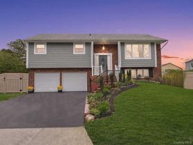17 Circle Dr E - Photo 1 of 1